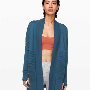 New Lululemon Sit in Lotus Cardigan, size 6